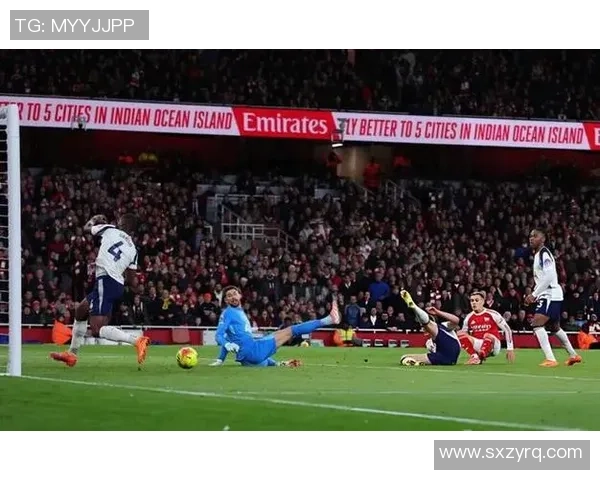 西甲精彩对决切尔西大胜阿森纳帽子戏法点燃全场热情与转会传闻