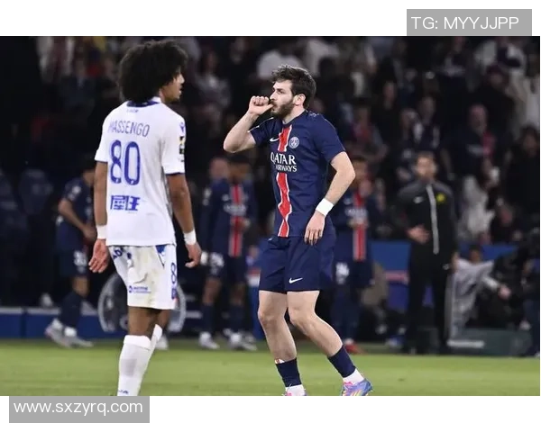 中超精彩对决巴黎圣日耳曼大胜皇马乌龙球成为全场焦点引发热议