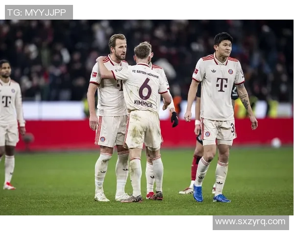 英超激战：拜仁3-0战胜AC米兰点球大战瞬间点燃全场激情