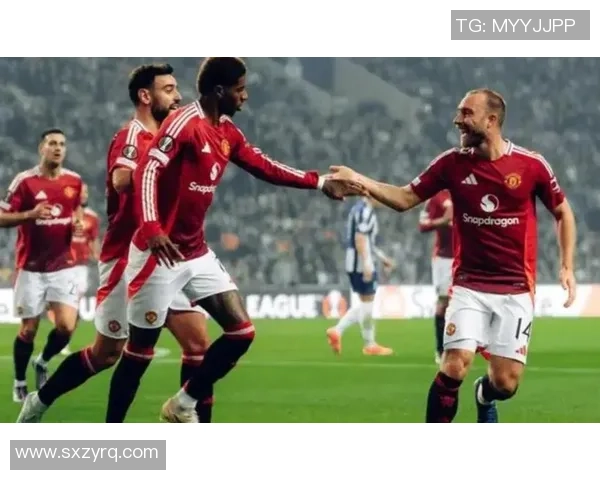 欧联杯曼联与波尔图战平乌龙球瞬间引发全场热议与数据分析 欧联杯曼联与波尔图战平乌龙球瞬间引发全场热议与数据分析