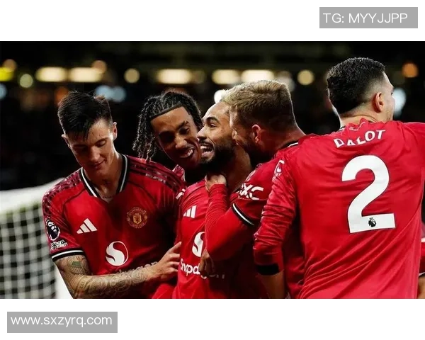 足总杯精彩对决曼联小胜那不勒斯红牌争议引发全场热议 足总杯精彩对决曼联小胜那不勒斯红牌争议引发全场热议