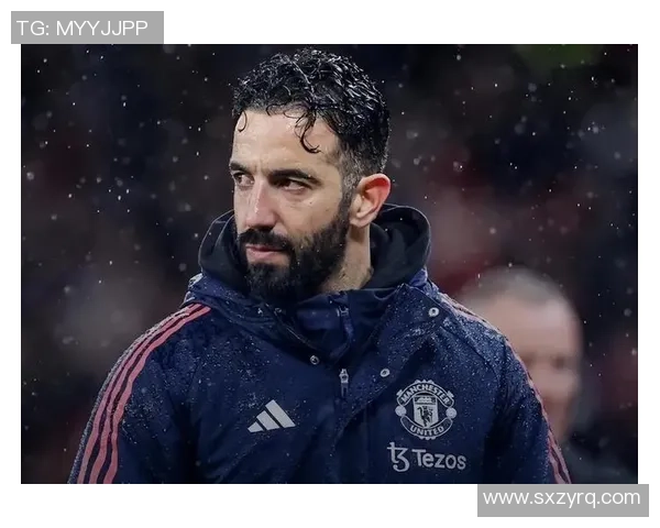 中超激战波尔图与AC米兰握手言和红牌争议引发全场热议 中超激战波尔图与AC米兰握手言和红牌争议引发全场热议