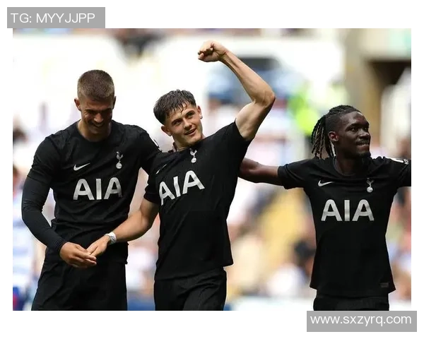 热刺与拜仁友谊赛战平乌龙球瞬间点燃全场激情战术分析