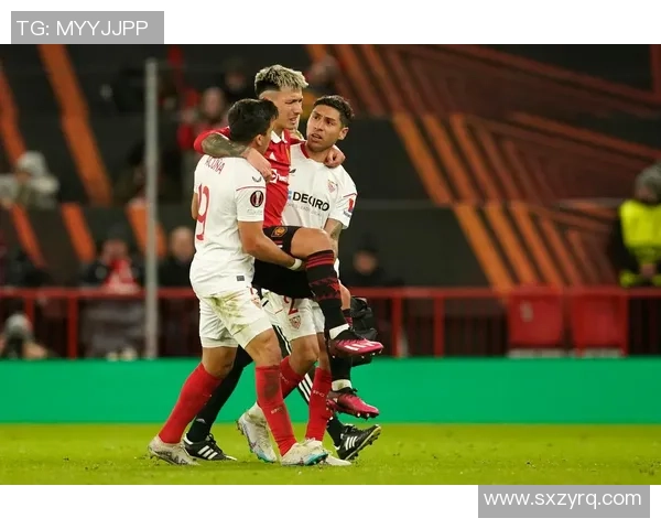 欧联杯曼联大胜多特蒙德红牌争议引发全场热议 欧联杯曼联大胜多特蒙德红牌争议引发全场热议