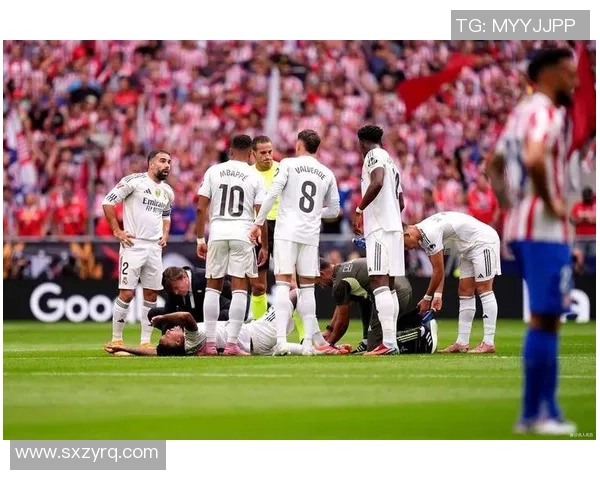 欧冠大战：那不勒斯狂胜皇马六比二乌龙球引爆全场激情瞬间