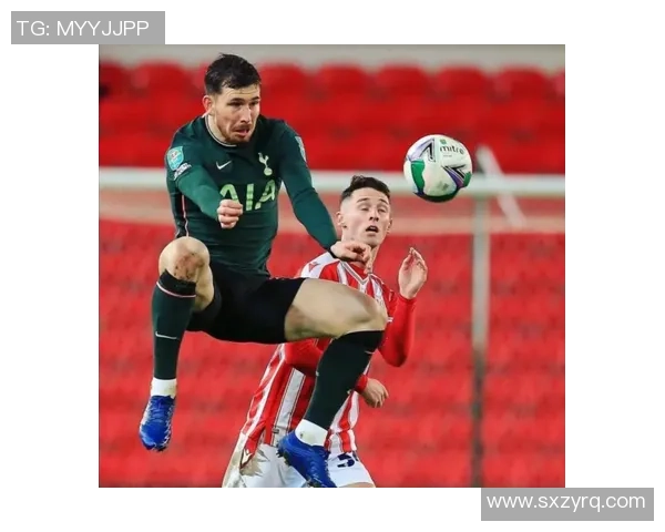 英超精彩对决尤文图斯逆转里昂补时绝杀引发全场狂欢