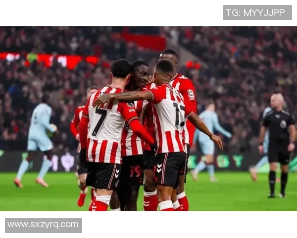 欧冠激战：里昂顽强逼平波尔图上演历史冷门瞬间